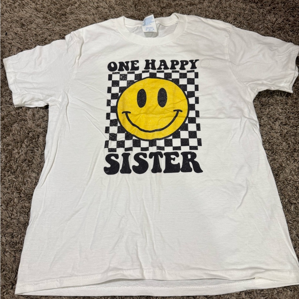Gildan White Smiley Face Tee Short Sleeve